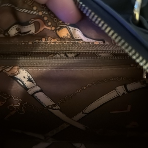 Nevermore Crossbody - Picture 7 of 7